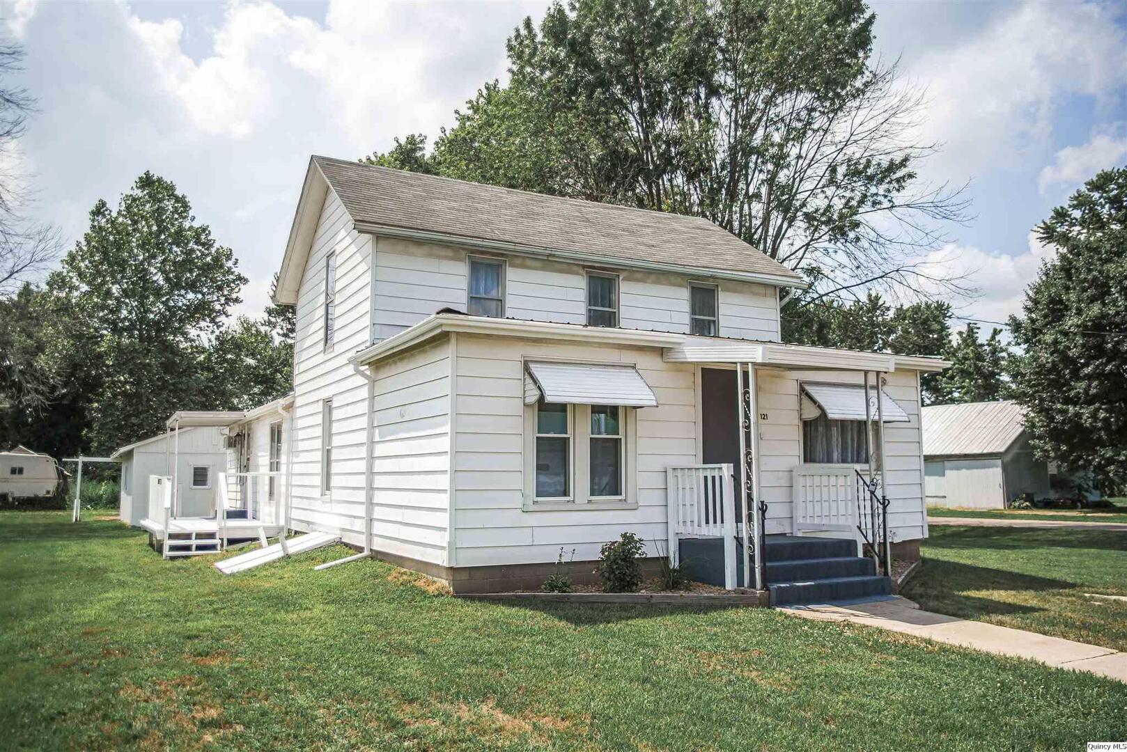 121 N Broad Street Property Photo 1