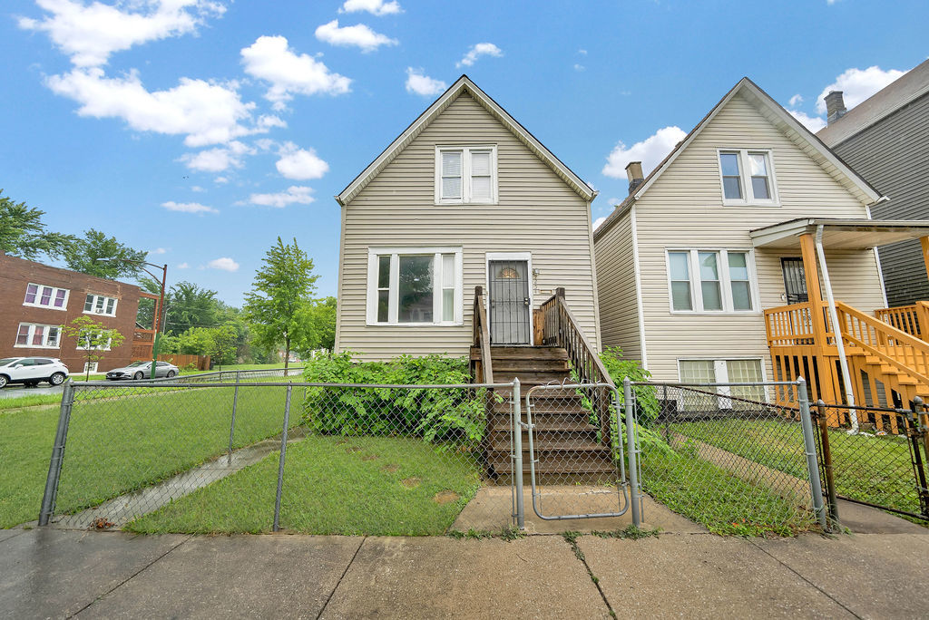7254 S Morgan Street Property Photo 1