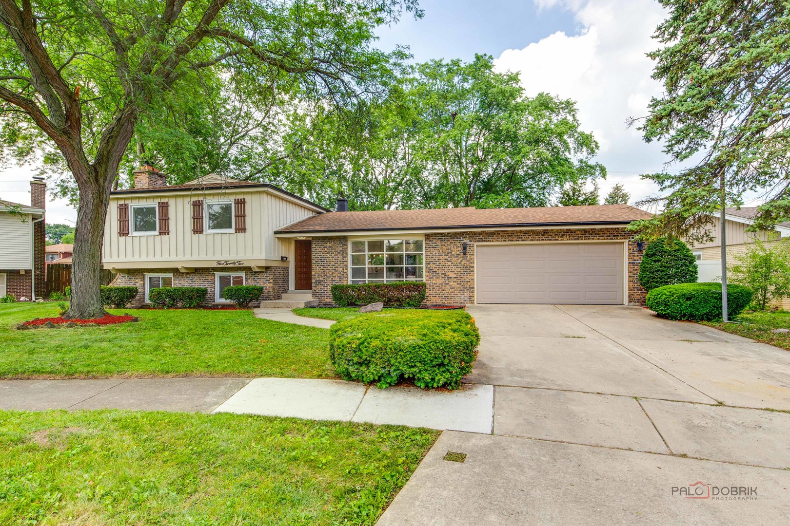 522 N Castle Road Property Photo 1