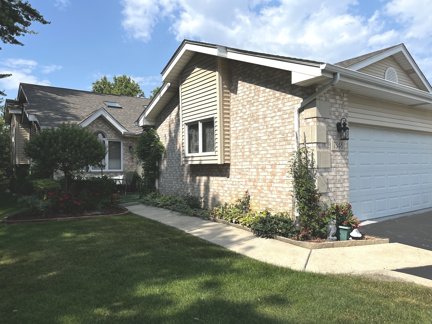 7348 163rd Street Property Photo 1