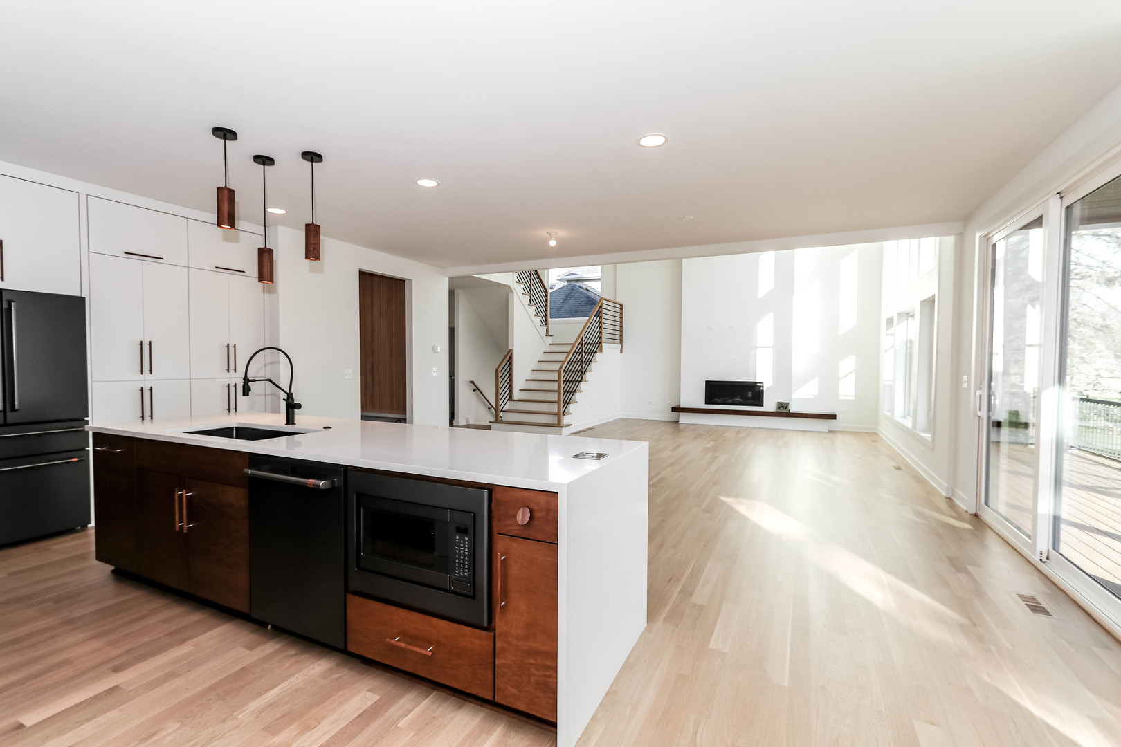 27w151 48th Street Property Photo 8