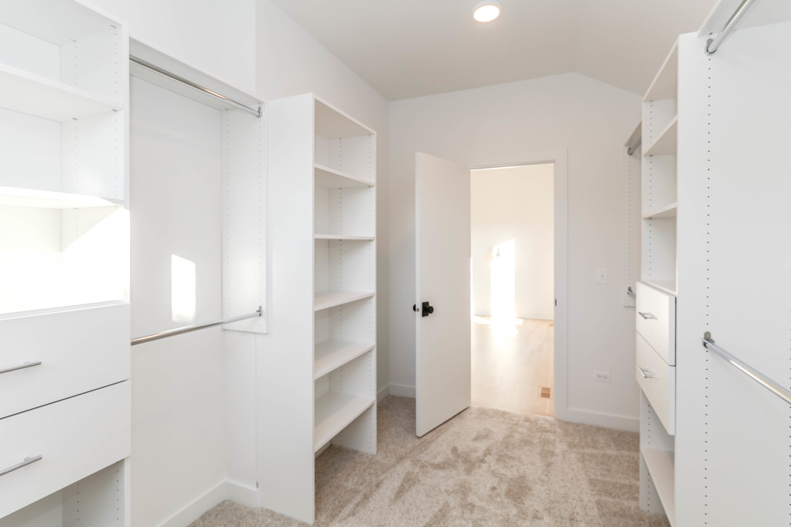 27w151 48th Street Property Photo 18