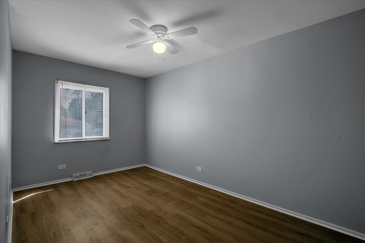 8853 S Halsted Street Property Photo 10