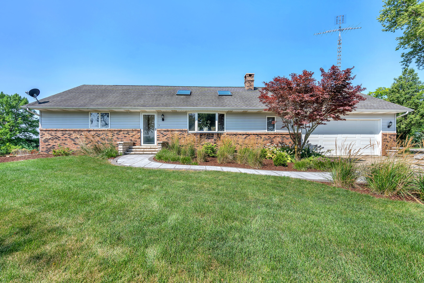 9829 N 2700 East Road Property Photo 1
