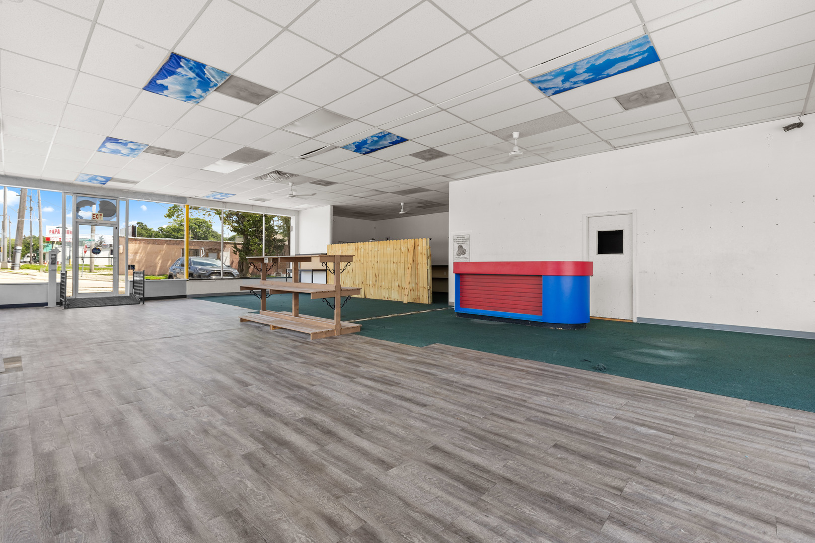 3929 Broadway Property Photo 3