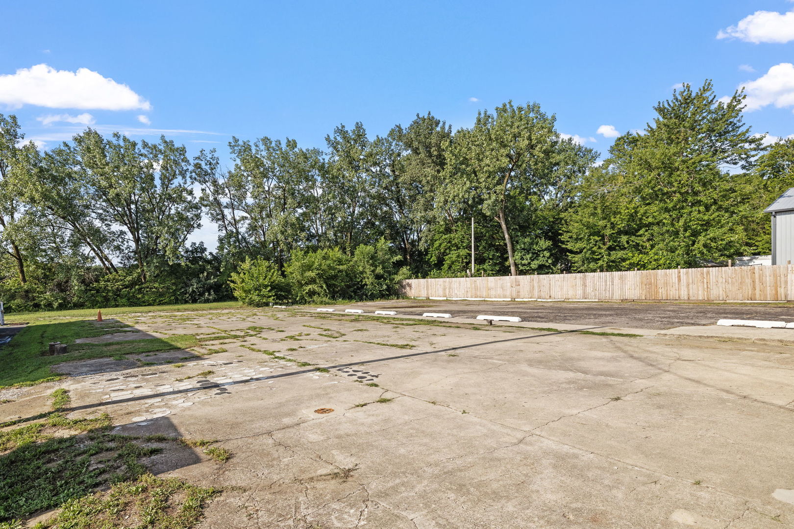 605 W Baltimore Street Property Photo 19