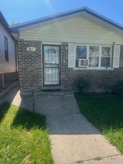 9236 S Drexel Ave Property Photo 1