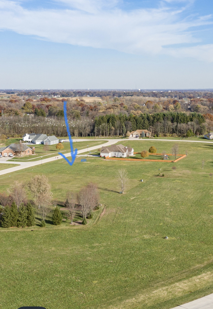 1005 Fox Trail Lane Property Photo 1