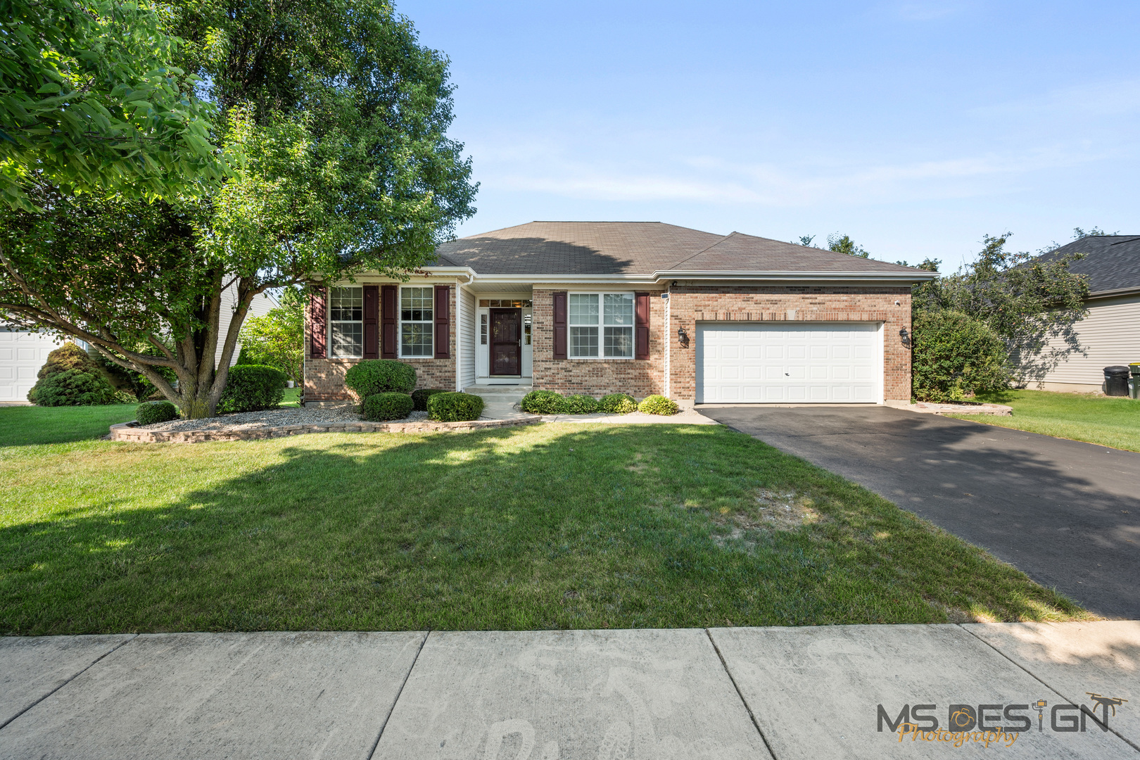 214 Stearn Dr Property Photo 1