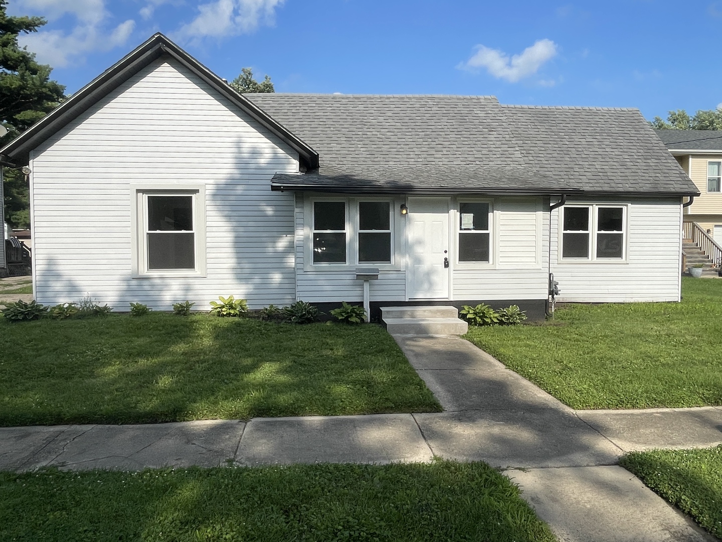3 N Jefferson Street Property Photo 1