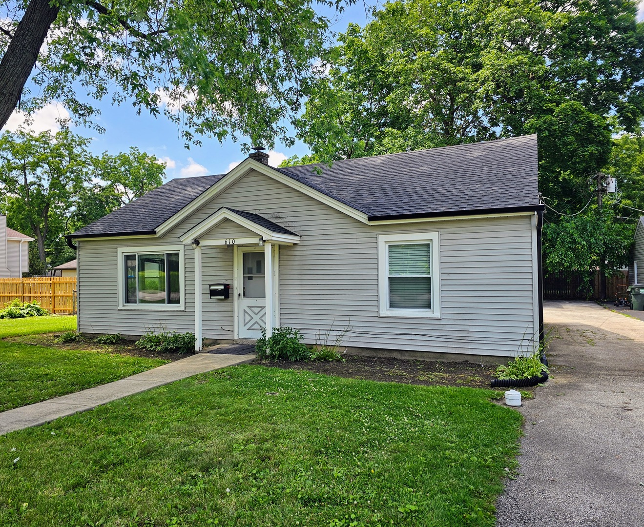 610 Wildwood Avenue Property Photo 1