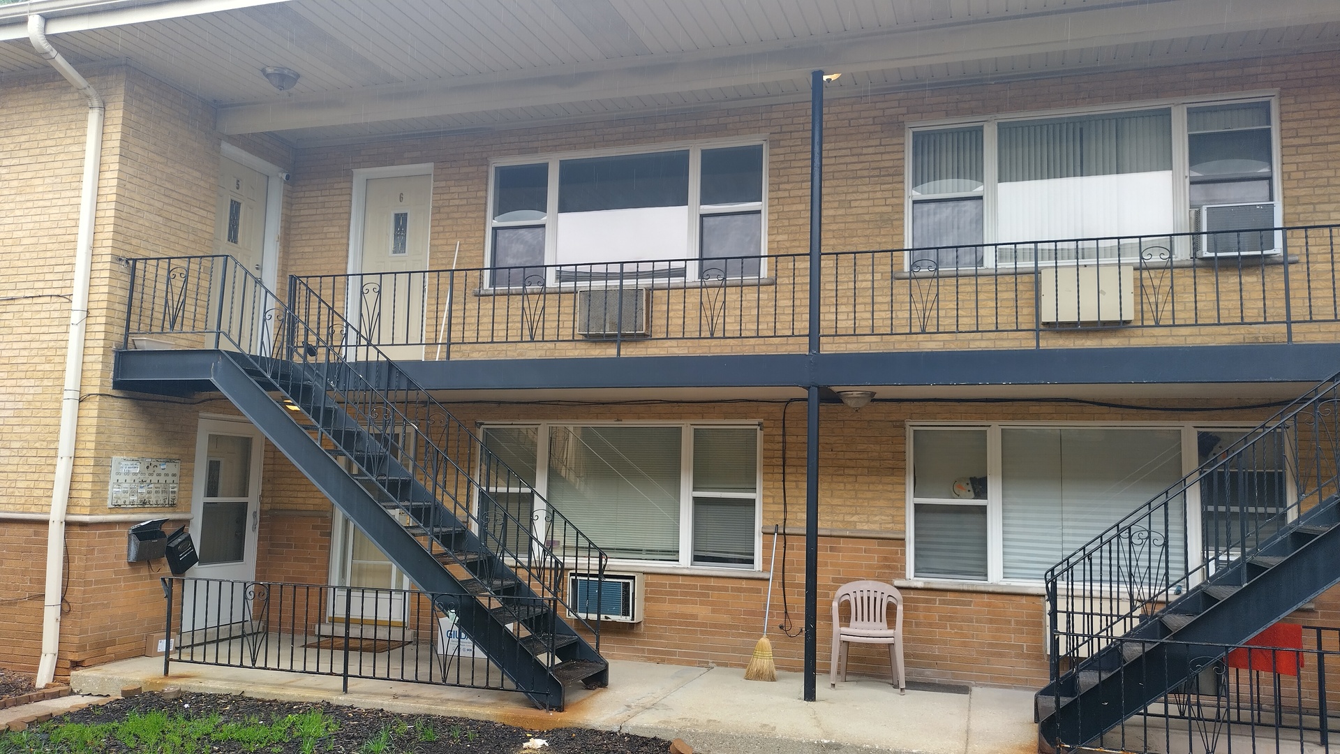 4303 S Harlem Avenue 6 Property Photo 1