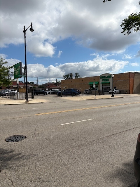 5710 W Irving Park Road Property Photo 1