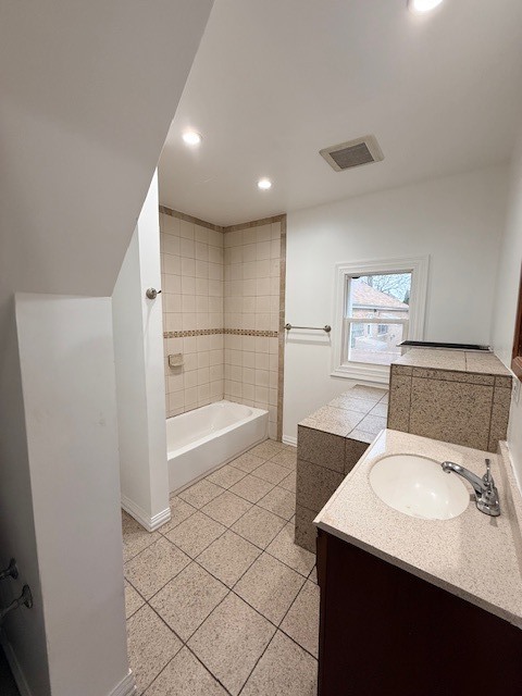 5142 S Campbell Avenue Property Photo 9
