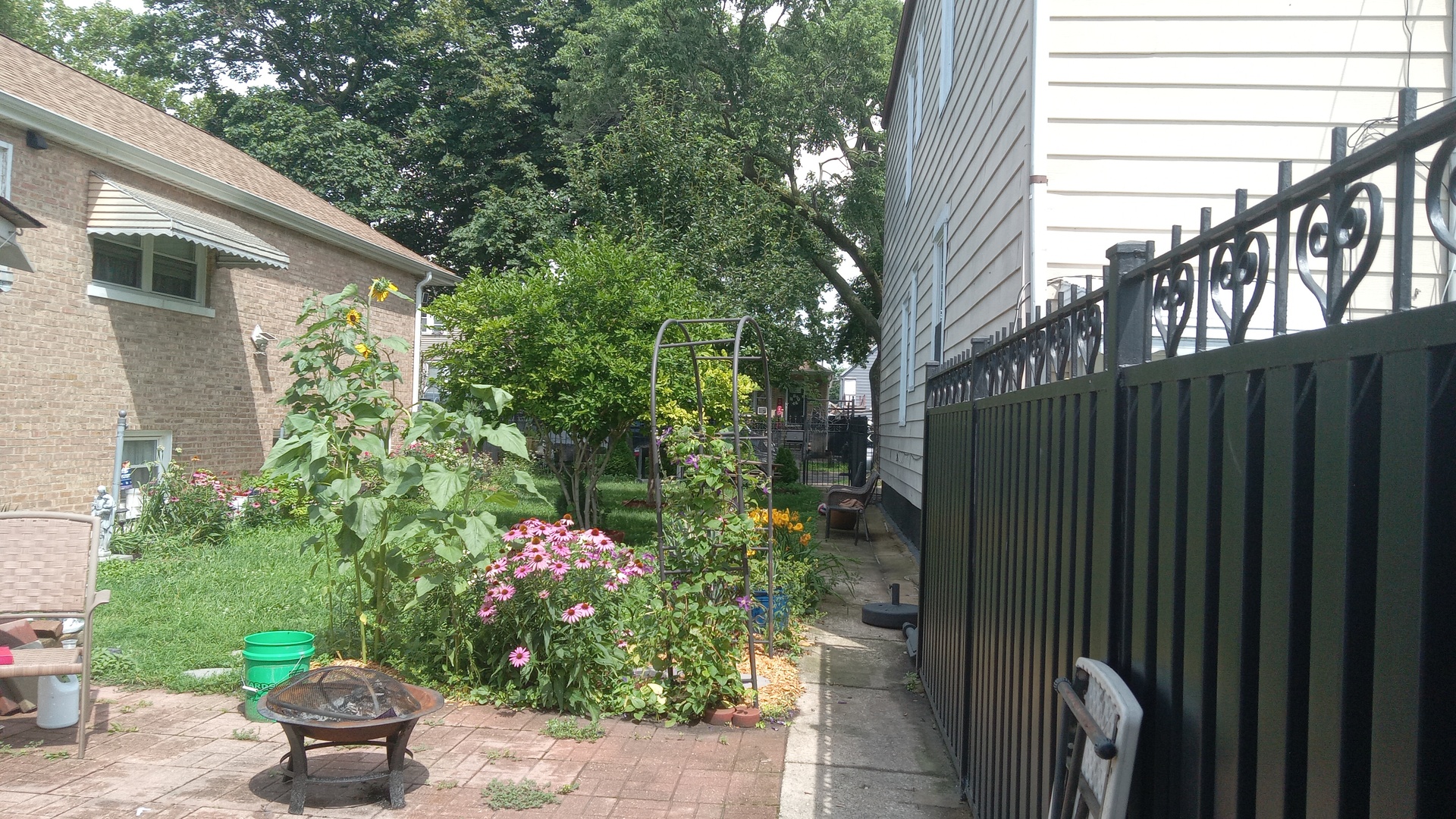5142 S Campbell Avenue Property Photo 15