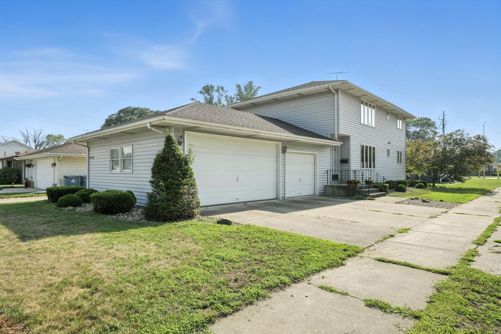 8904 Erie Street Property Photo 1