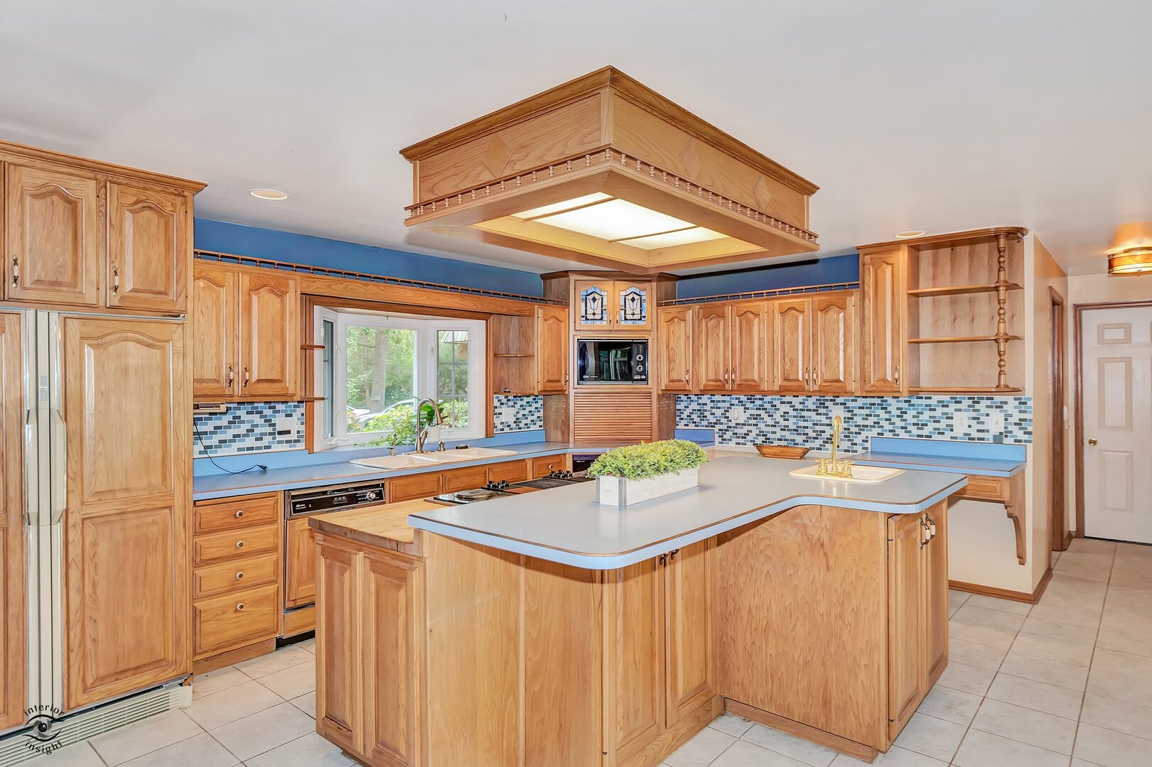 864 Ash Drive Property Photo 13