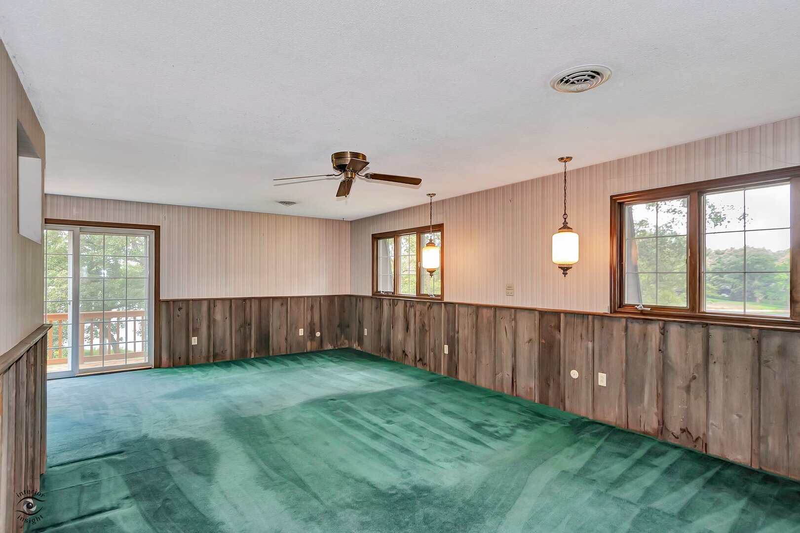 864 Ash Drive Property Photo 26