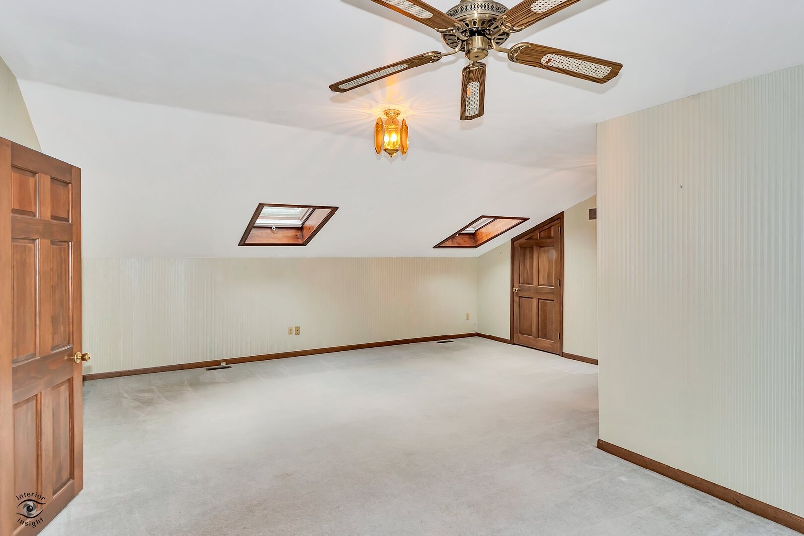 864 Ash Drive Property Photo 33