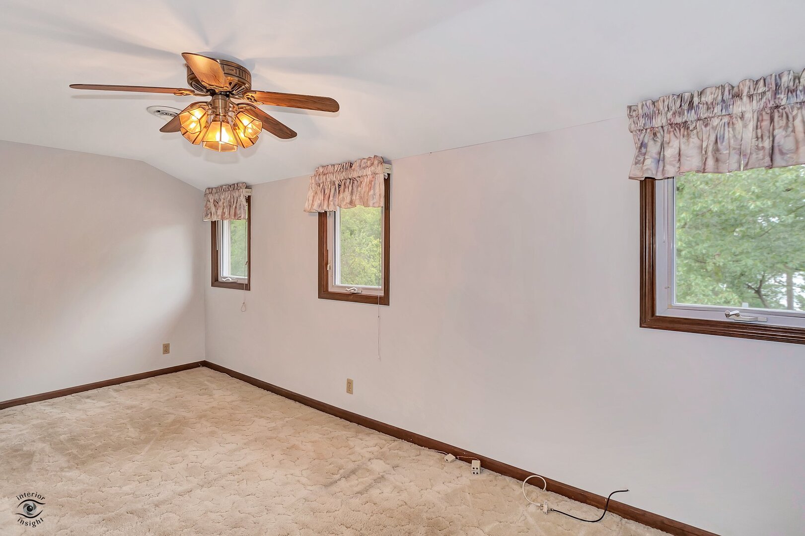 864 Ash Drive Property Photo 35