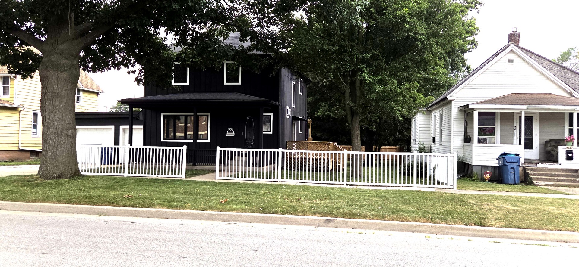 309 N Market Street Property Photo 2