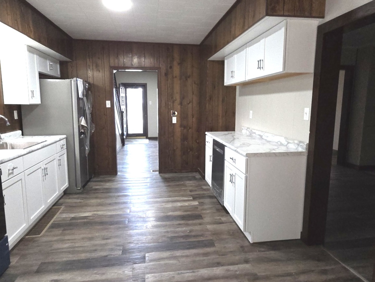 309 N Market Street Property Photo 7