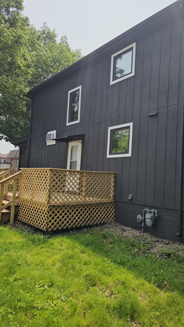 309 N Market Street Property Photo 19