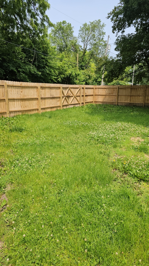 309 N Market Street Property Photo 27