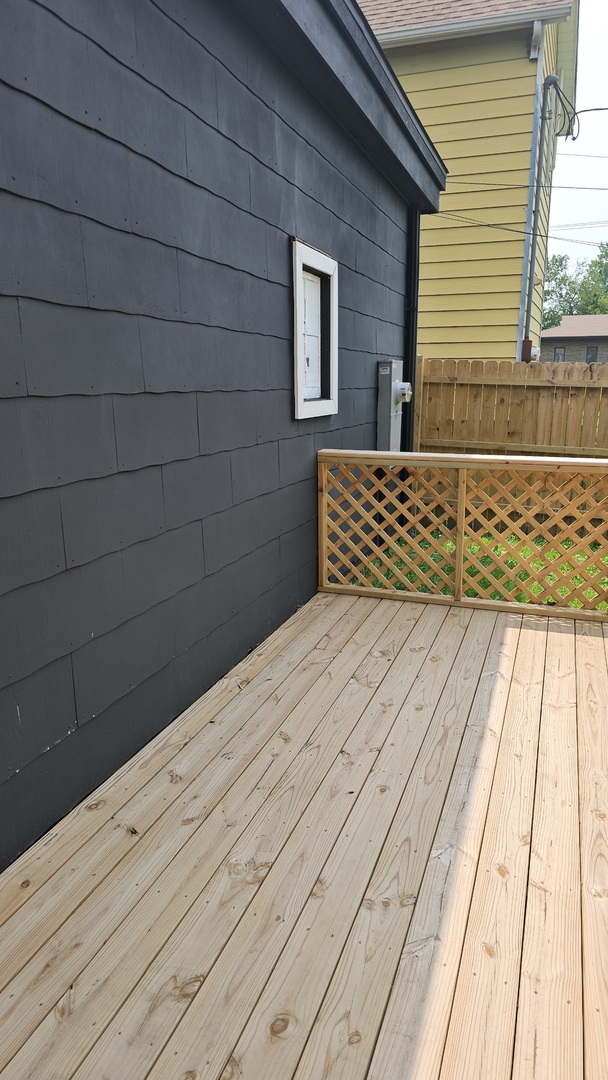 309 N Market Street Property Photo 31