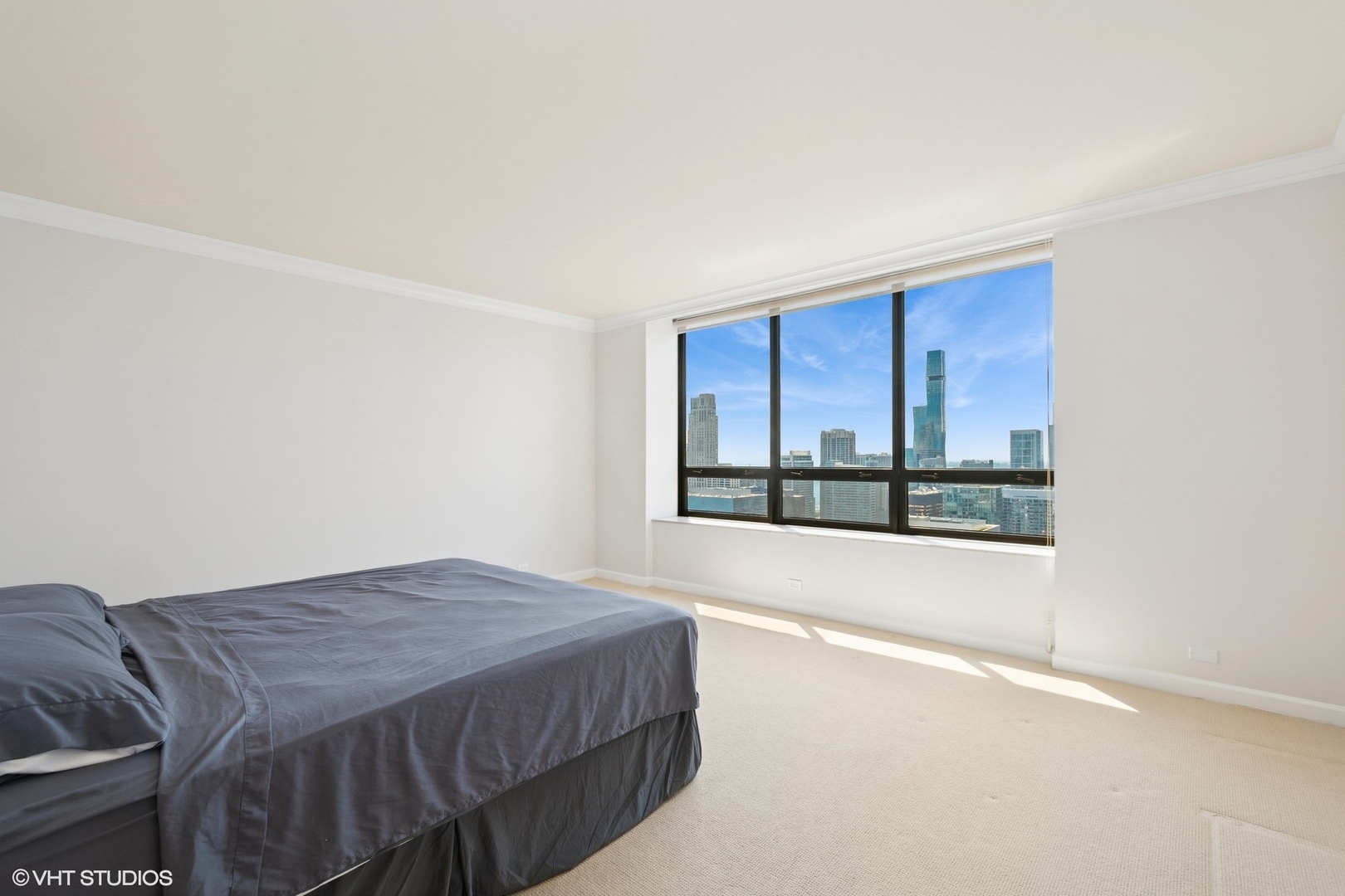 180 E Pearson Street 4407 Property Photo 9