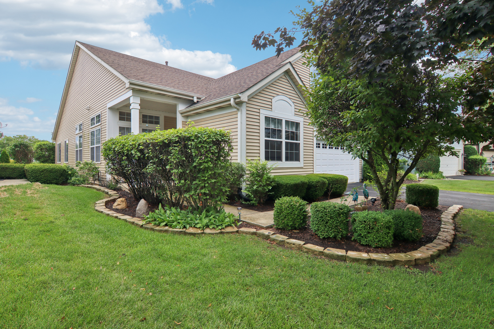 13737 S Tamarack Drive Property Photo 1
