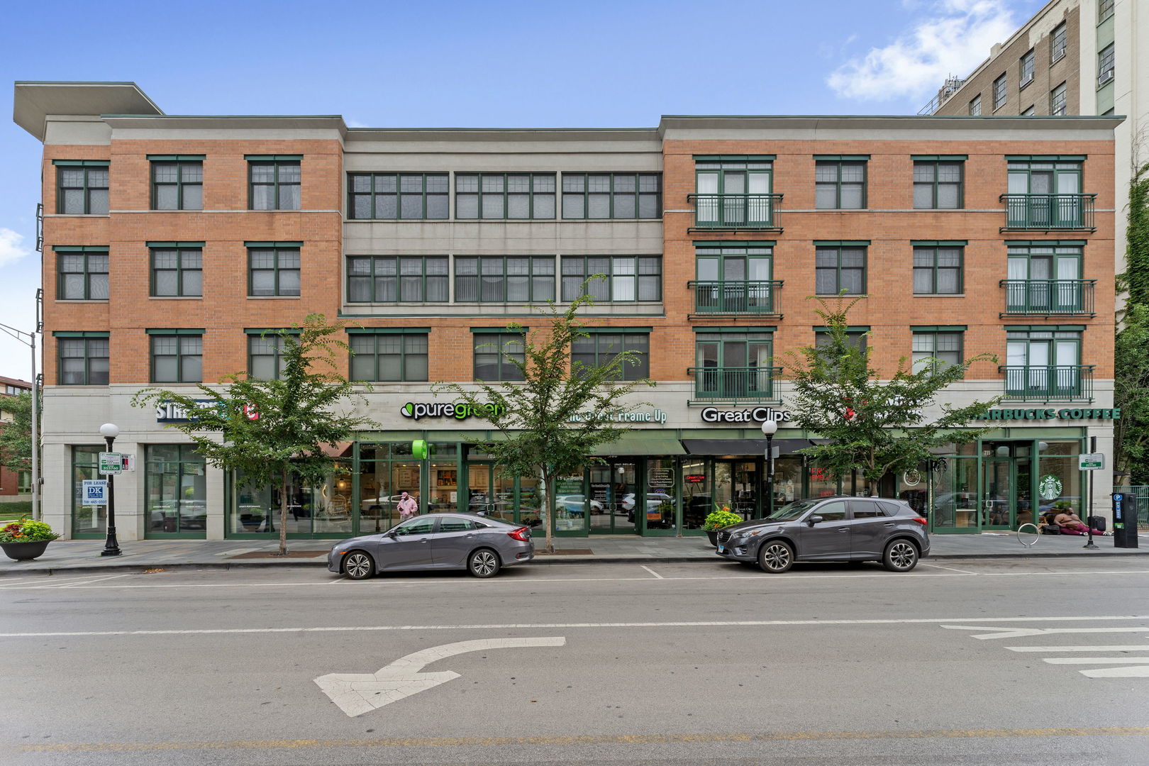 125 N Euclid Avenue 305 Property Photo 1