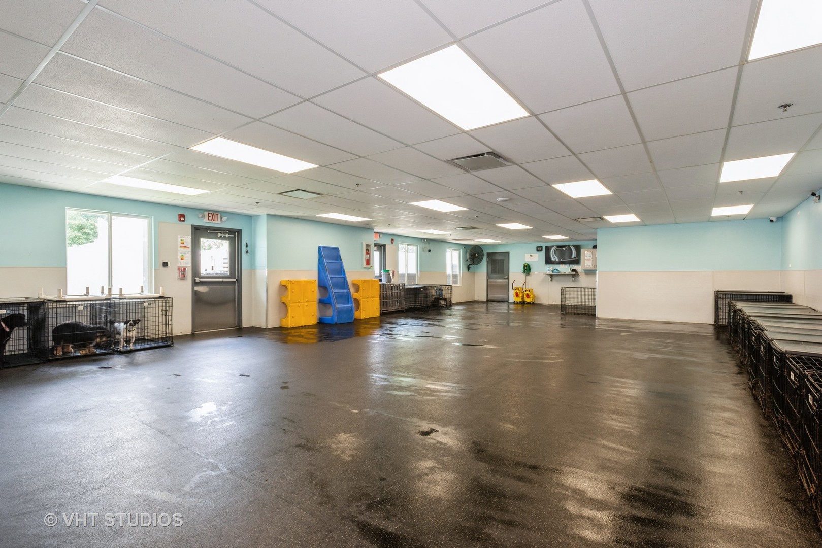 2423 Fargo Boulevard Property Photo 16