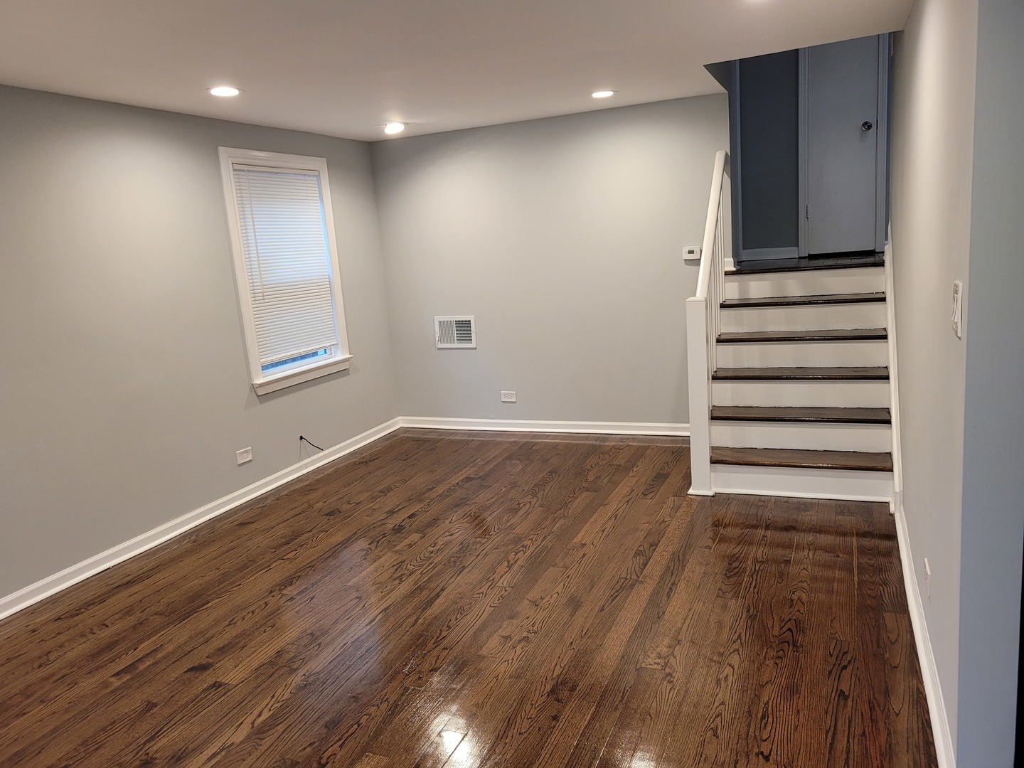 8617 S Bennett Avenue Property Photo 7