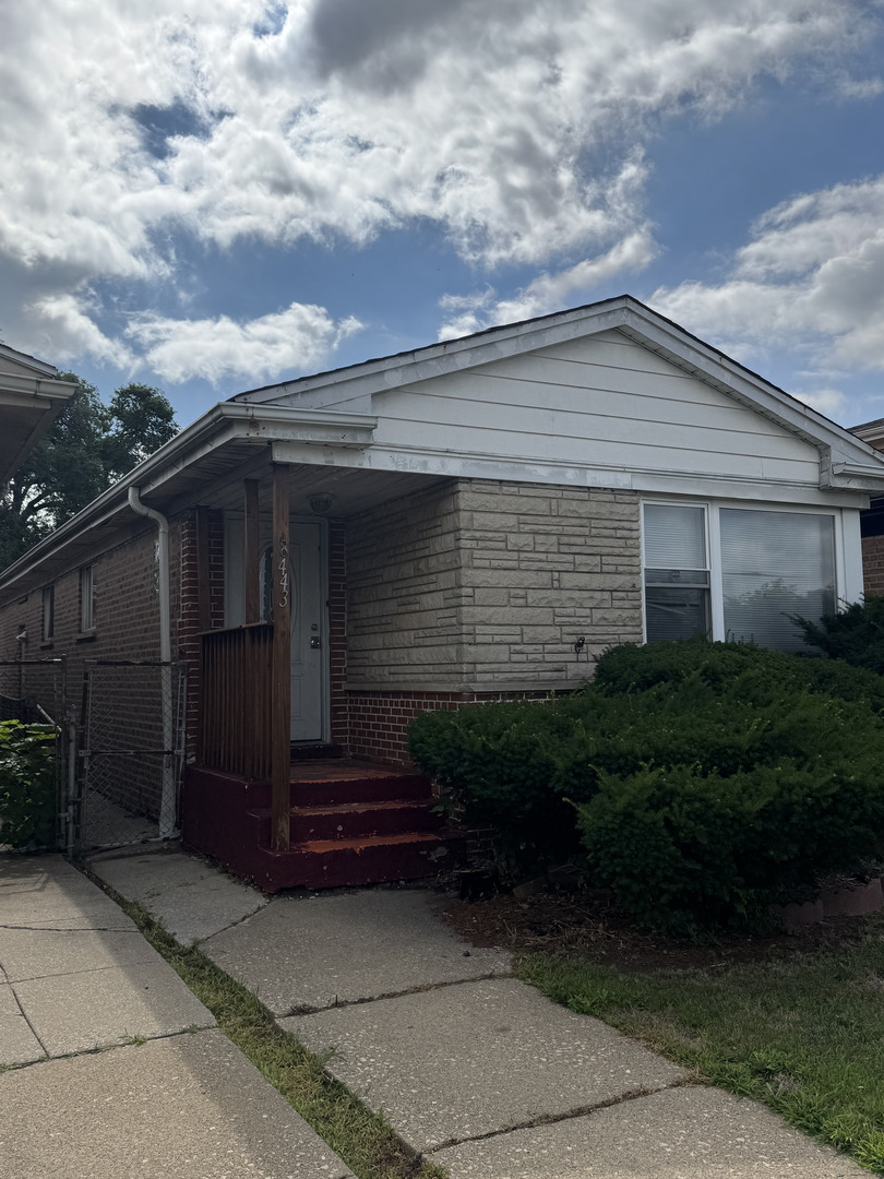 8443 S State Street Property Photo 2