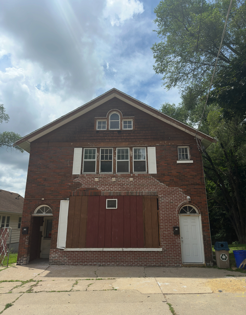 914-916 N Winnebago Street Property Photo 1