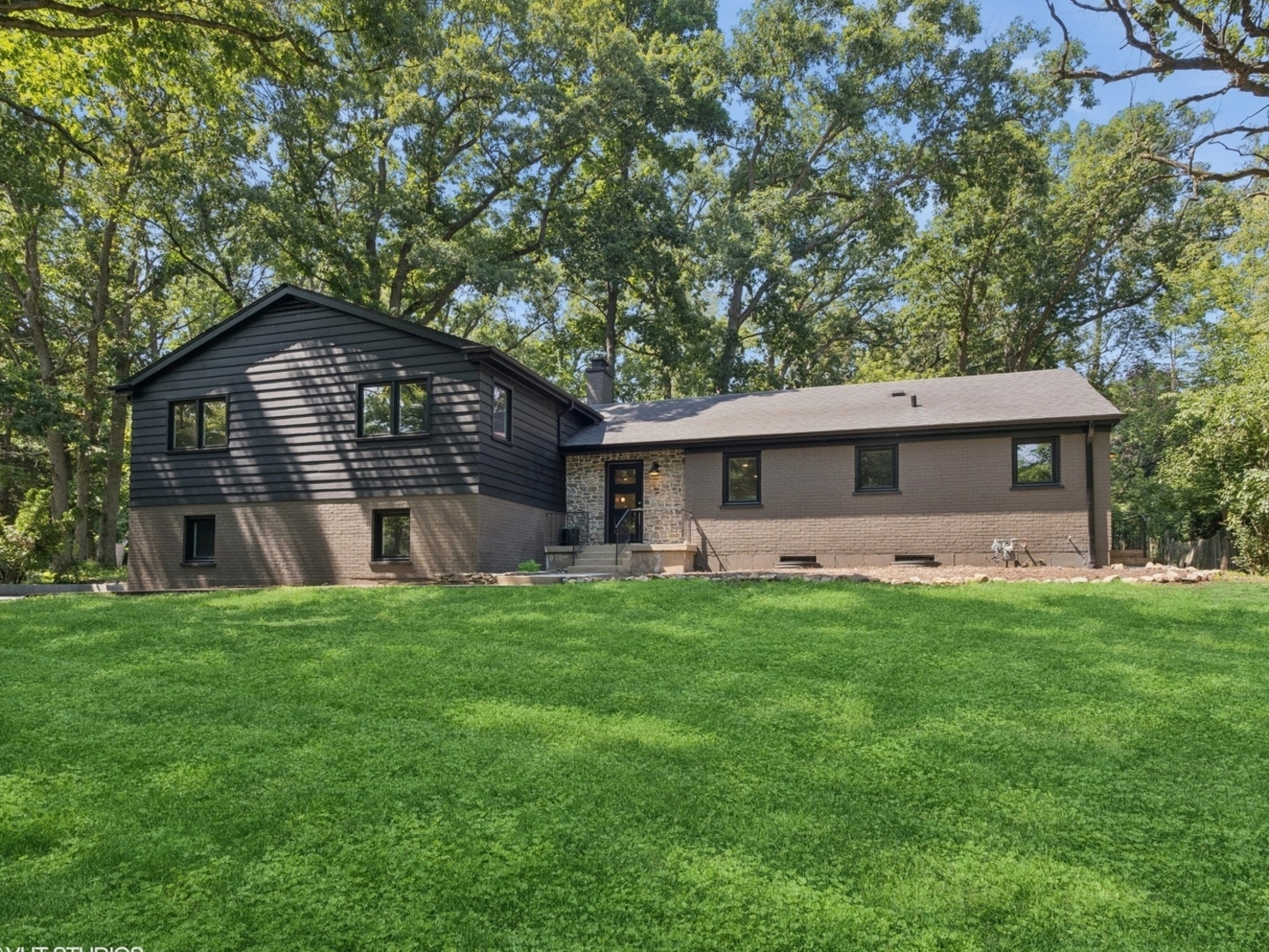 600 Eton Drive Property Photo 1