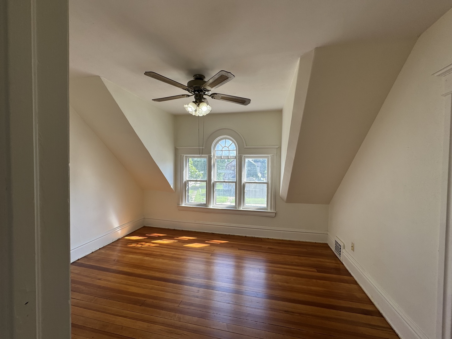 1822 Charles Street Property Photo 18