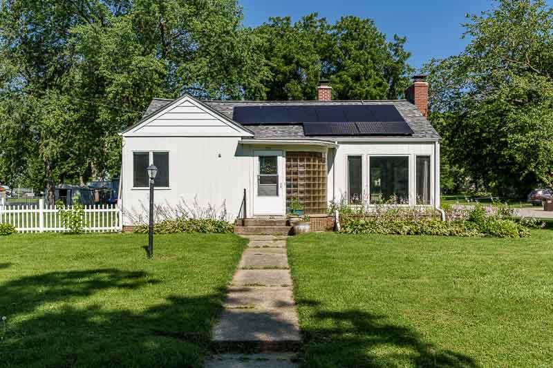 255 S 2ND Street