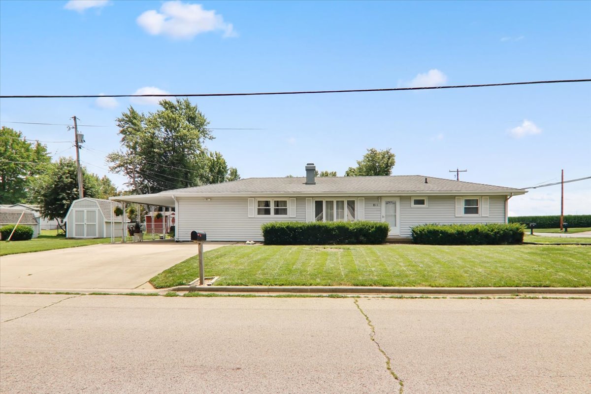 811 21st Street Property Photo 1