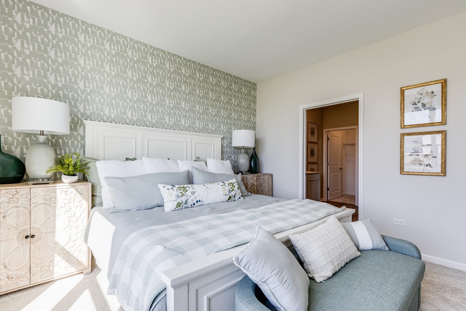 7600 Honeysuckle Lane Property Photo 13