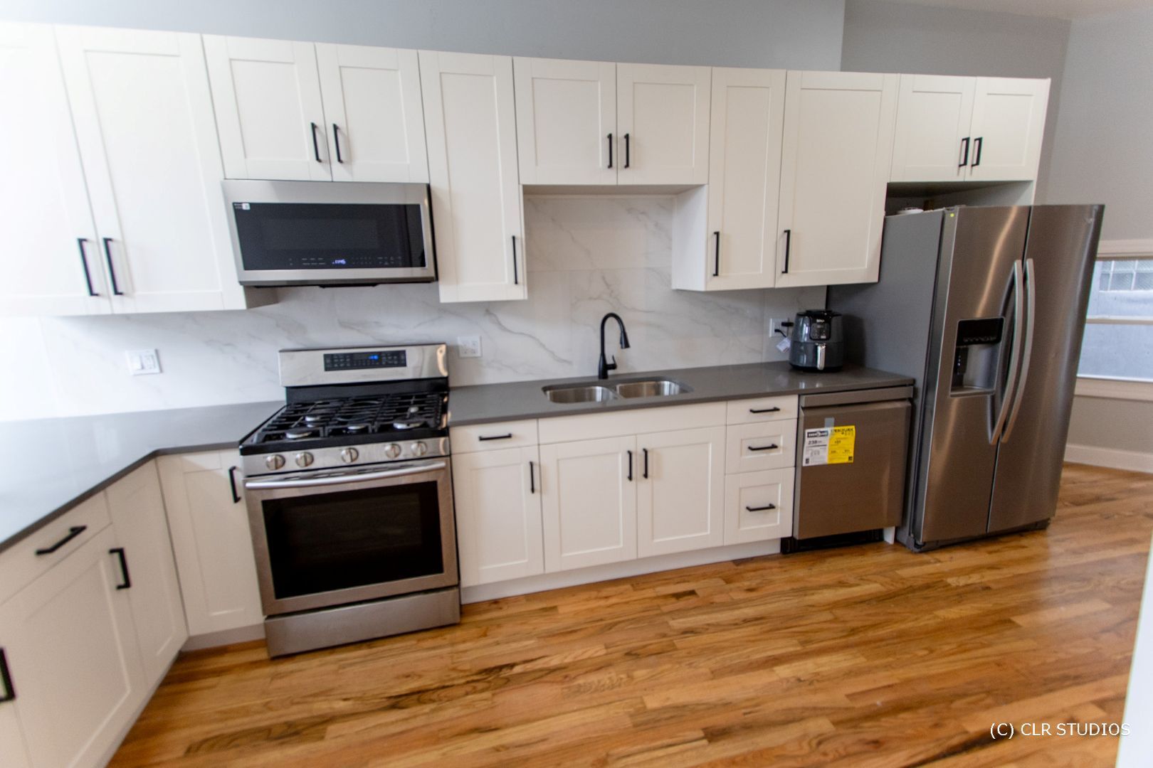 2343 W Grenshaw Street 2 Property Photo 10