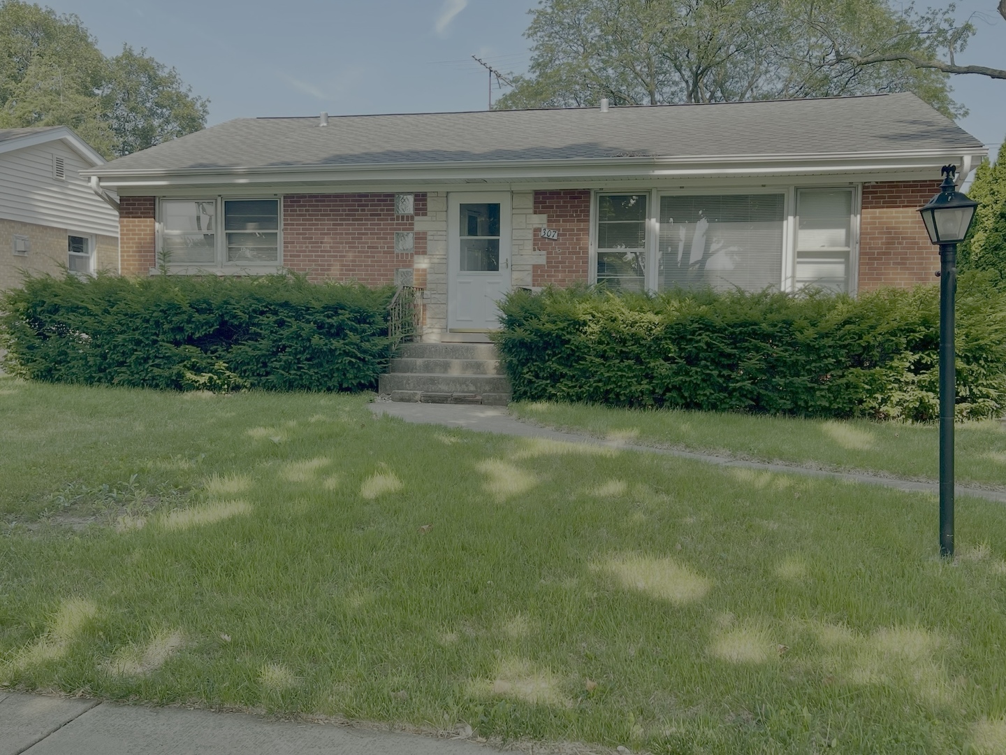 307 N Fairview Avenue Property Photo 1