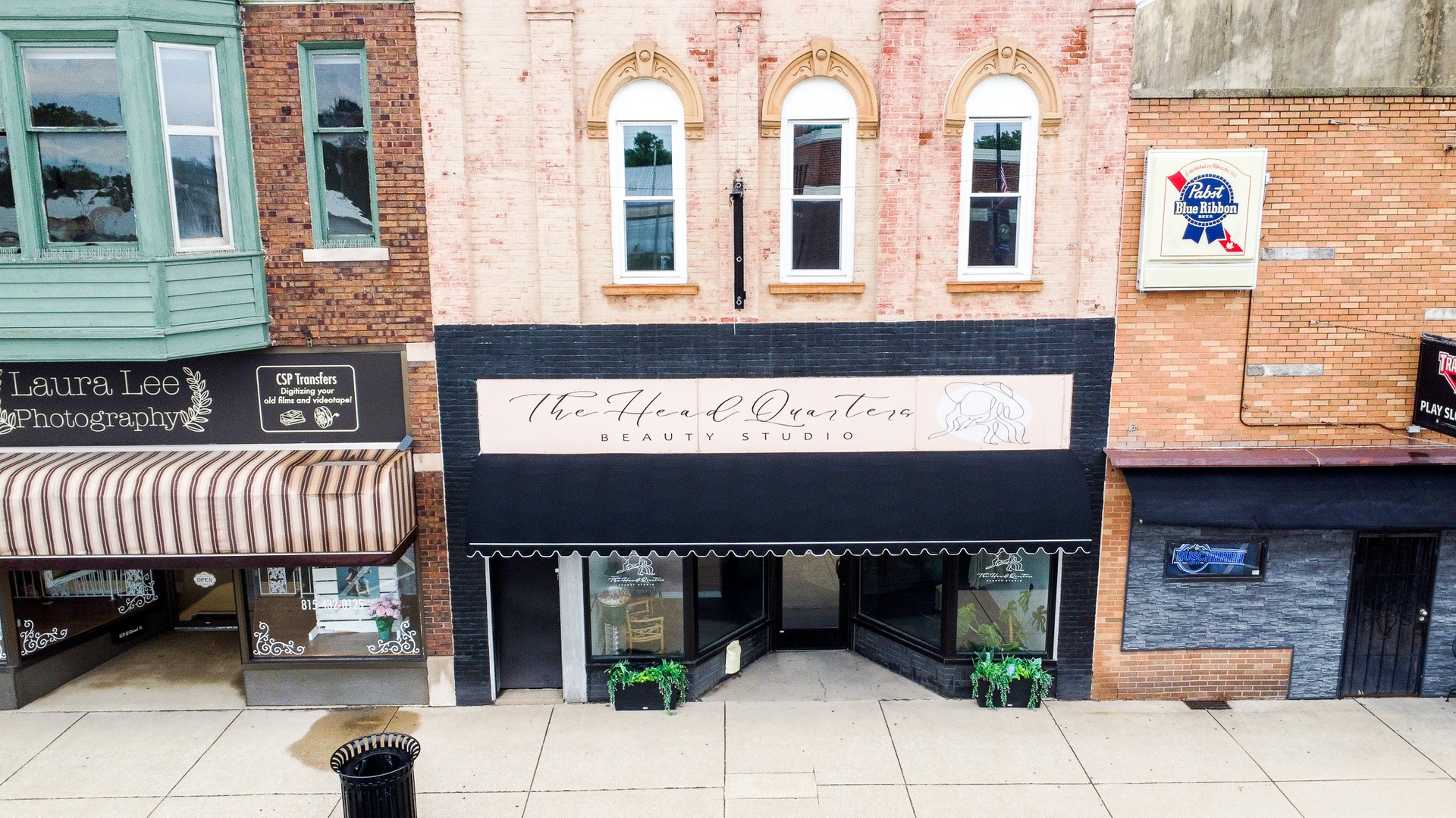 106 W Walnut Street Property Photo 2