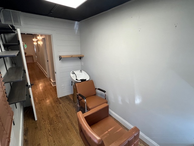 25 N Williams Street Property Photo 7
