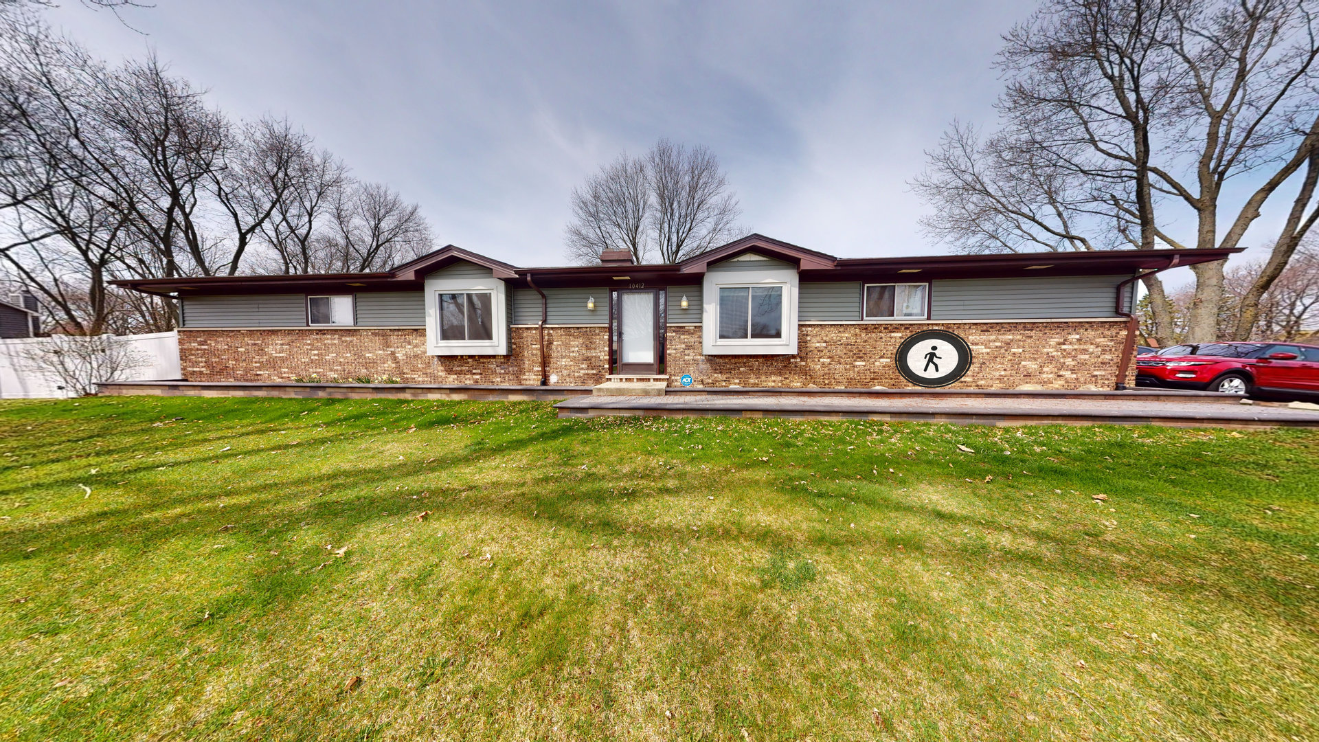 10412 Dawn Avenue Property Photo 1