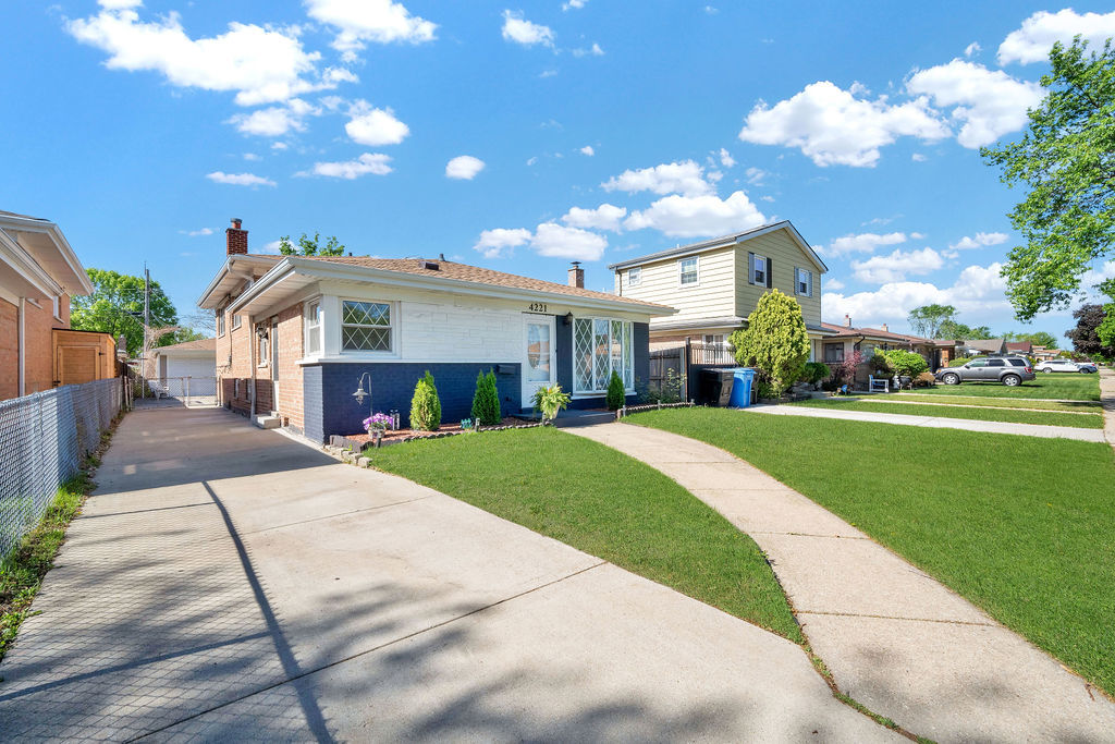 4221 W 77th Place Property Photo 1
