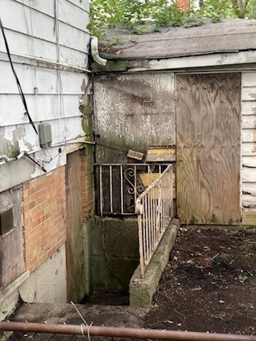 941 W 116th Place Property Photo 3