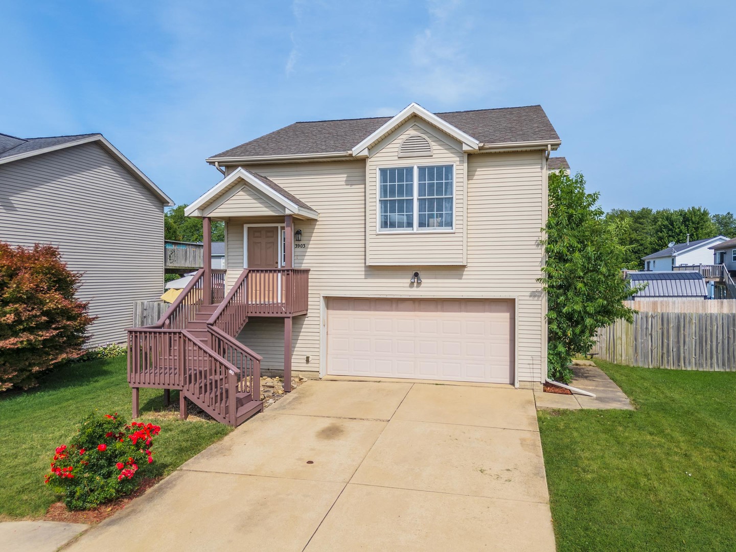 3903 Bluebell Drive Property Photo 1