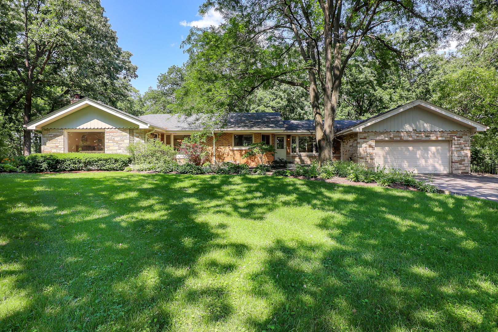12525 S Pawnee Road Property Photo 1